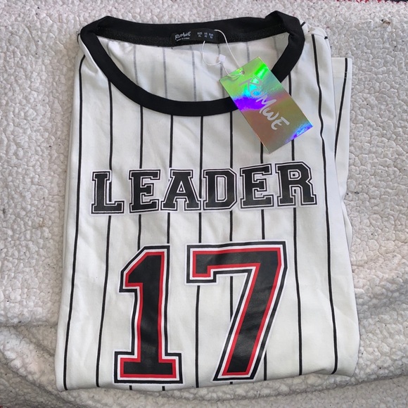 Stripped t-shirt - Picture 1 of 4